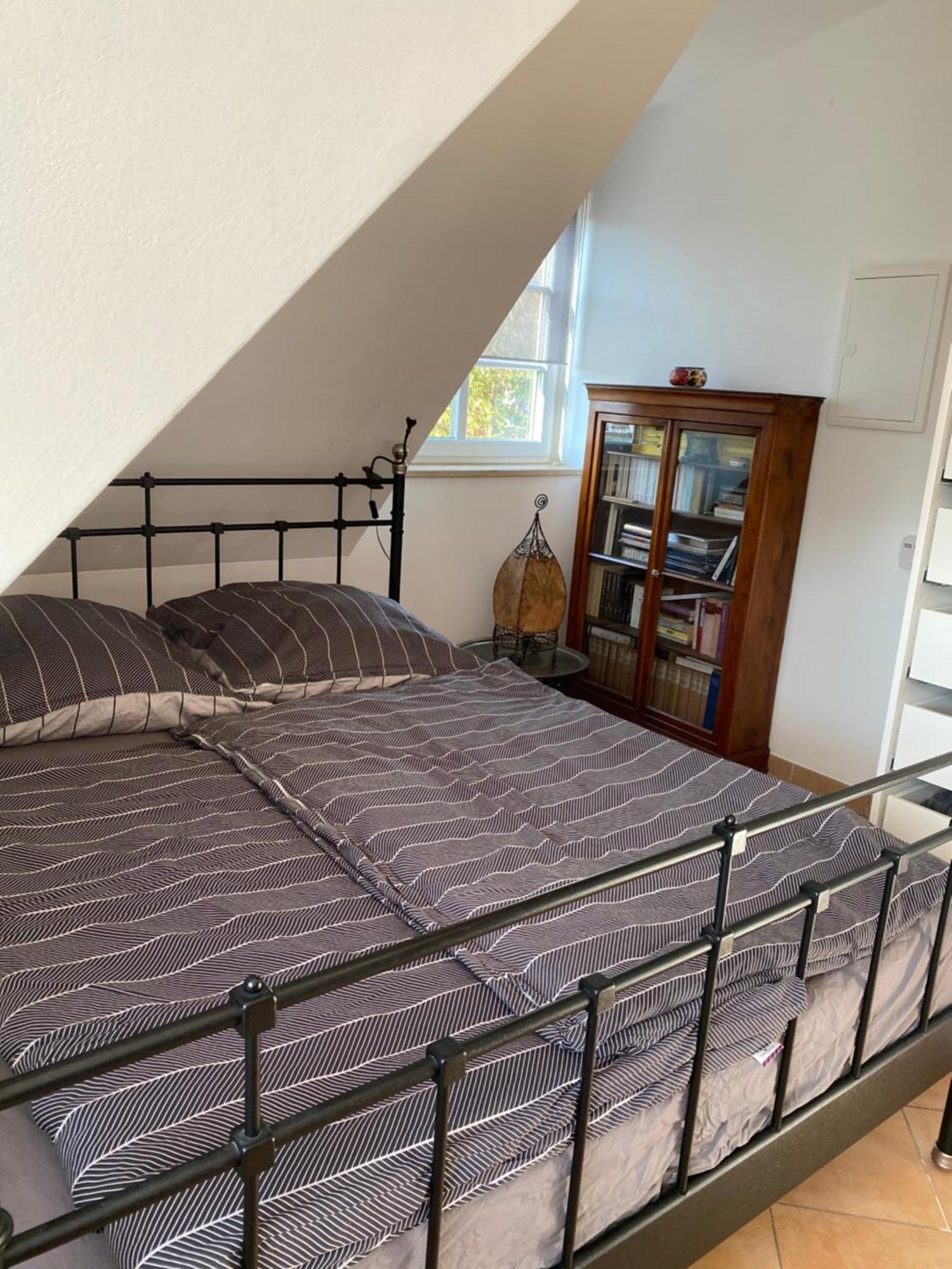 Helle Und Ruhige Dachgeschosswohnung München Eksteriør billede