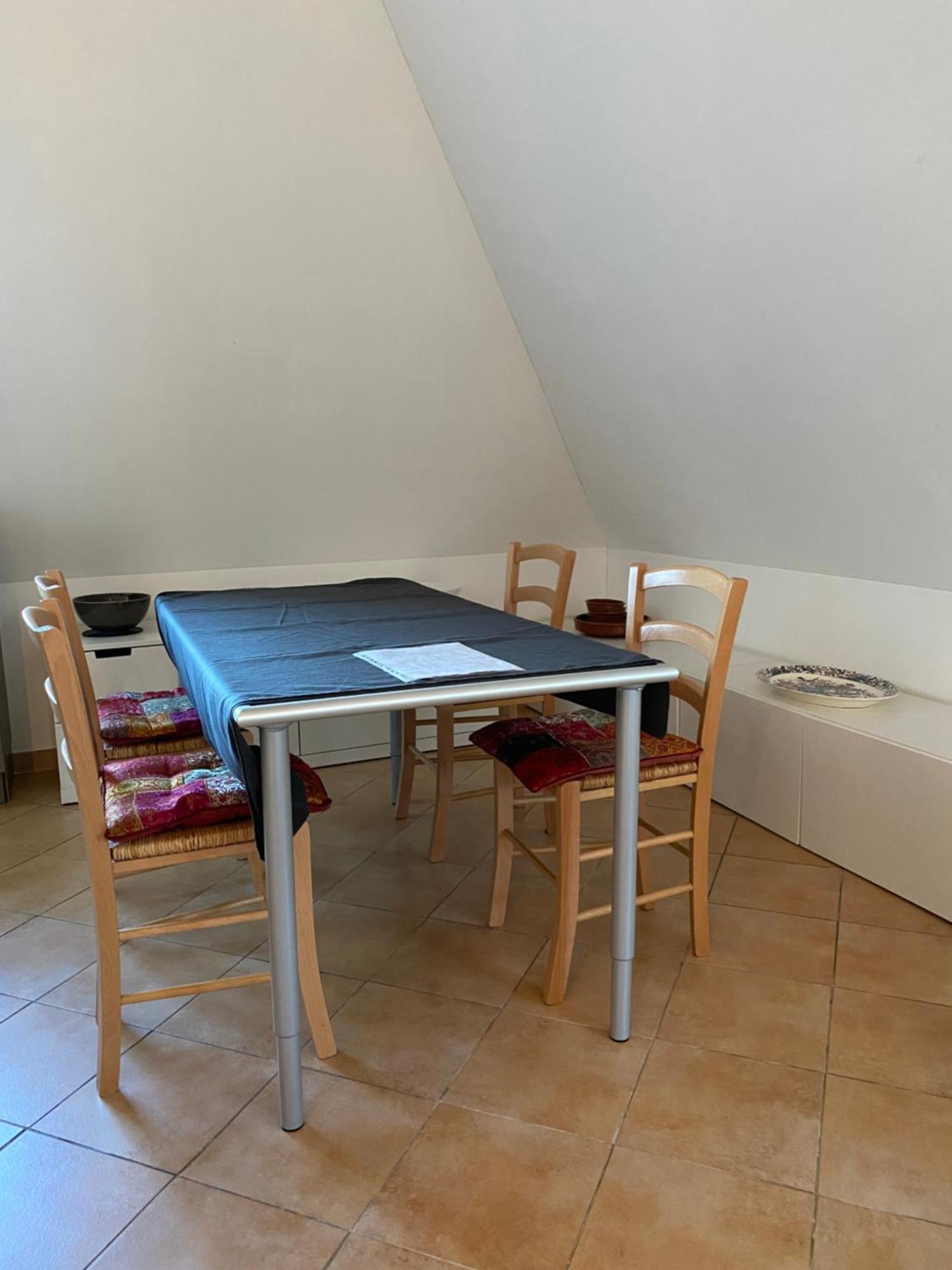 Helle Und Ruhige Dachgeschosswohnung München Eksteriør billede